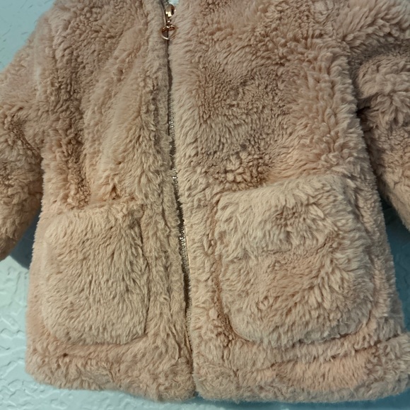 12Month fur jacket - Picture 4 of 6